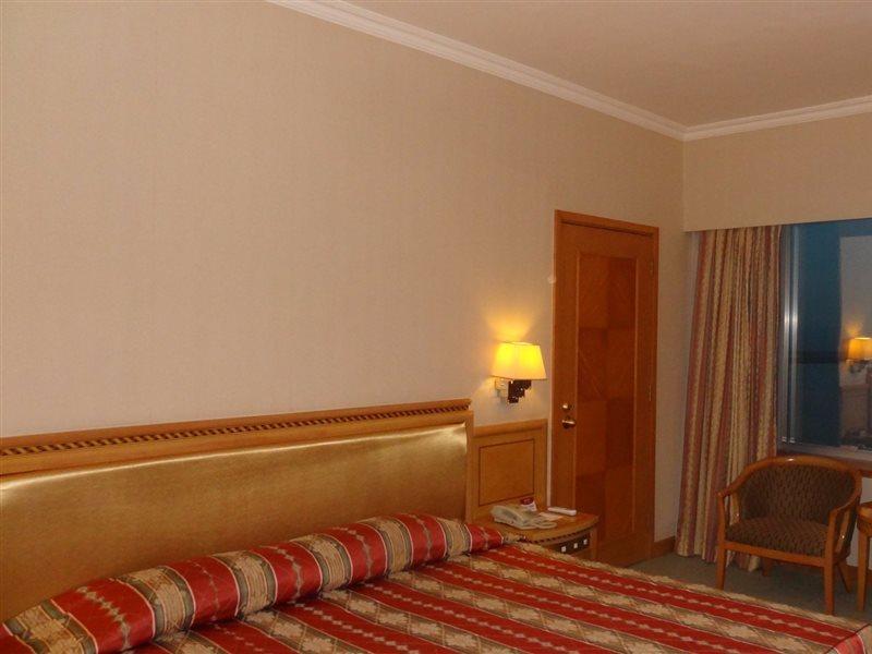 Golden Crown China Hotell Taipa  Eksteriør bilde